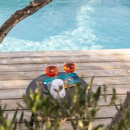 Villa Parenthese *